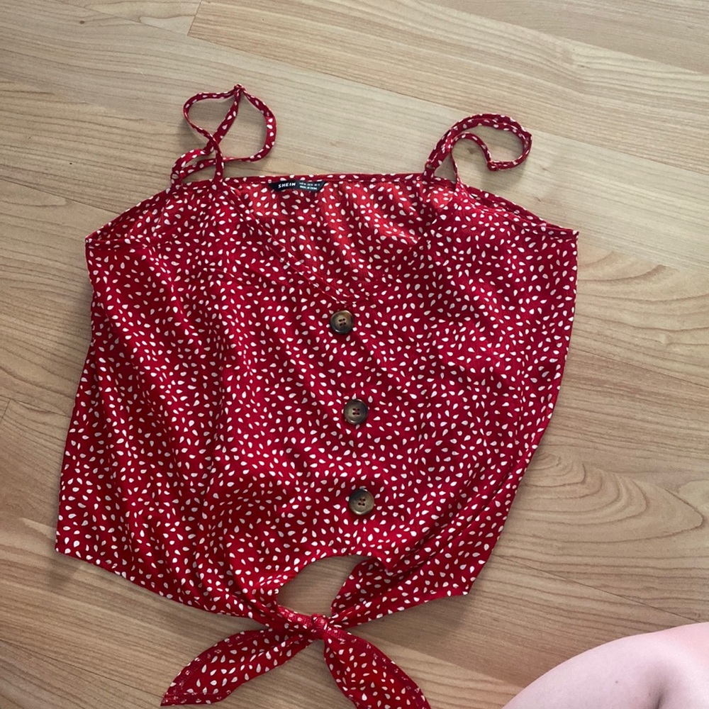 SHEIN loose fitting red and white top. Perfect for summer, fits like a M/L.